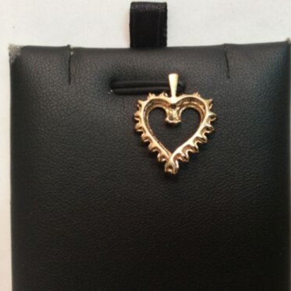 LADIES 10K REAL SOLID GOLD REAL DIAMOND HEART CHARM PENDANT 1.8GR   .20CT - Picture 4 of 8